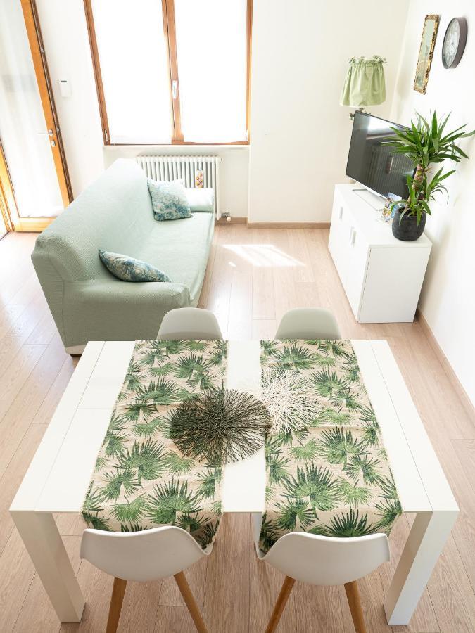 Apartment Luminosa Casetta Per Due