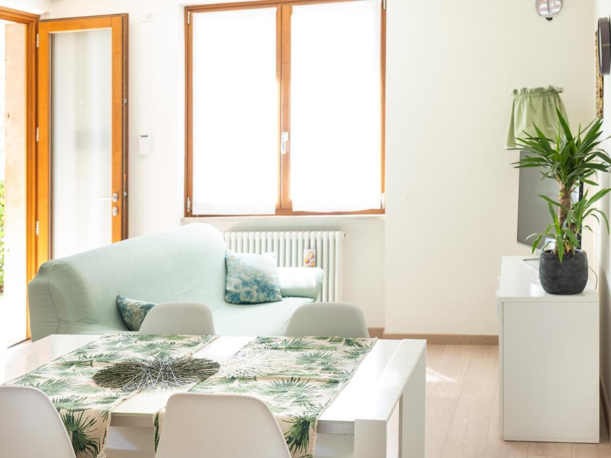 Apartment Luminosa Casetta Per Due